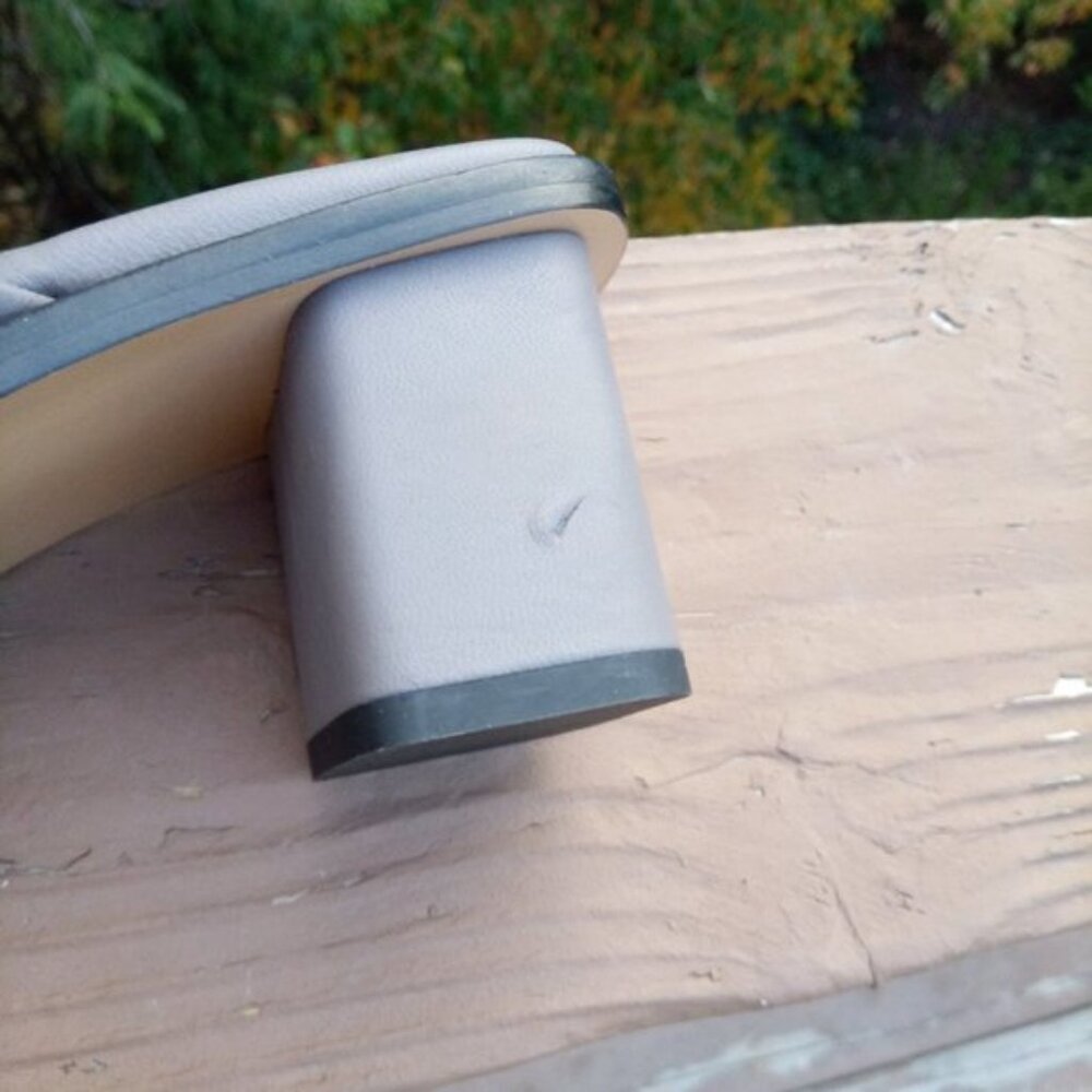 Everlane Day Heel Slip in Chunky Heel Mules sz 9 1/2 NEW - Picture 12 of 12